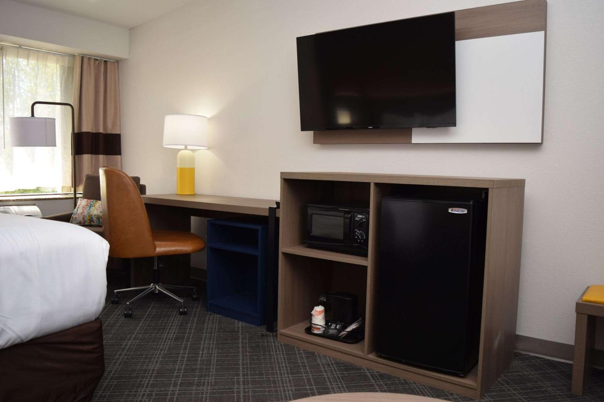 Comfort Inn Syracuse-Carrier Circle East Syracuse Eksteriør bilde